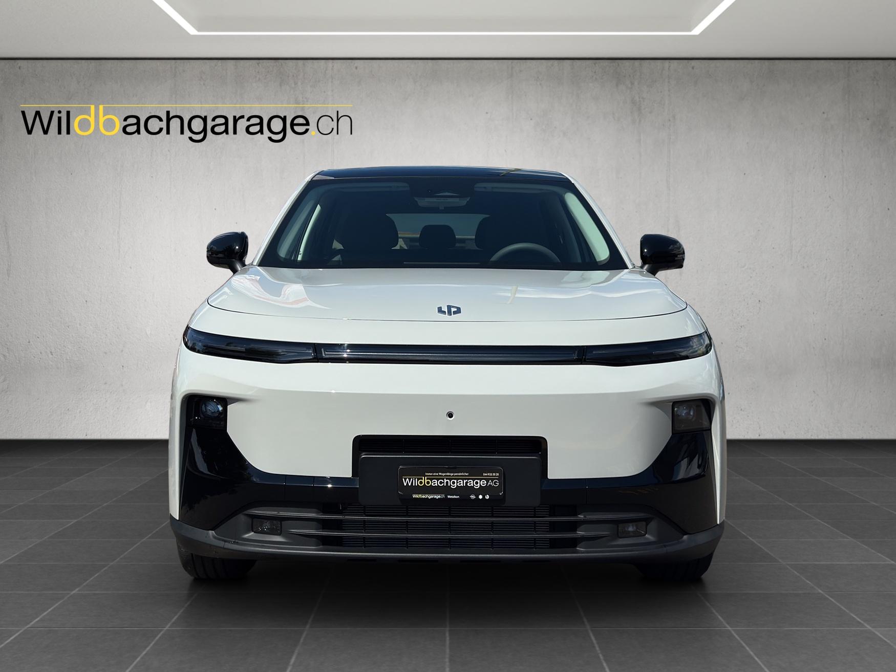 LEAPMOTOR B10 1.5 Hybrid EV-image-7
