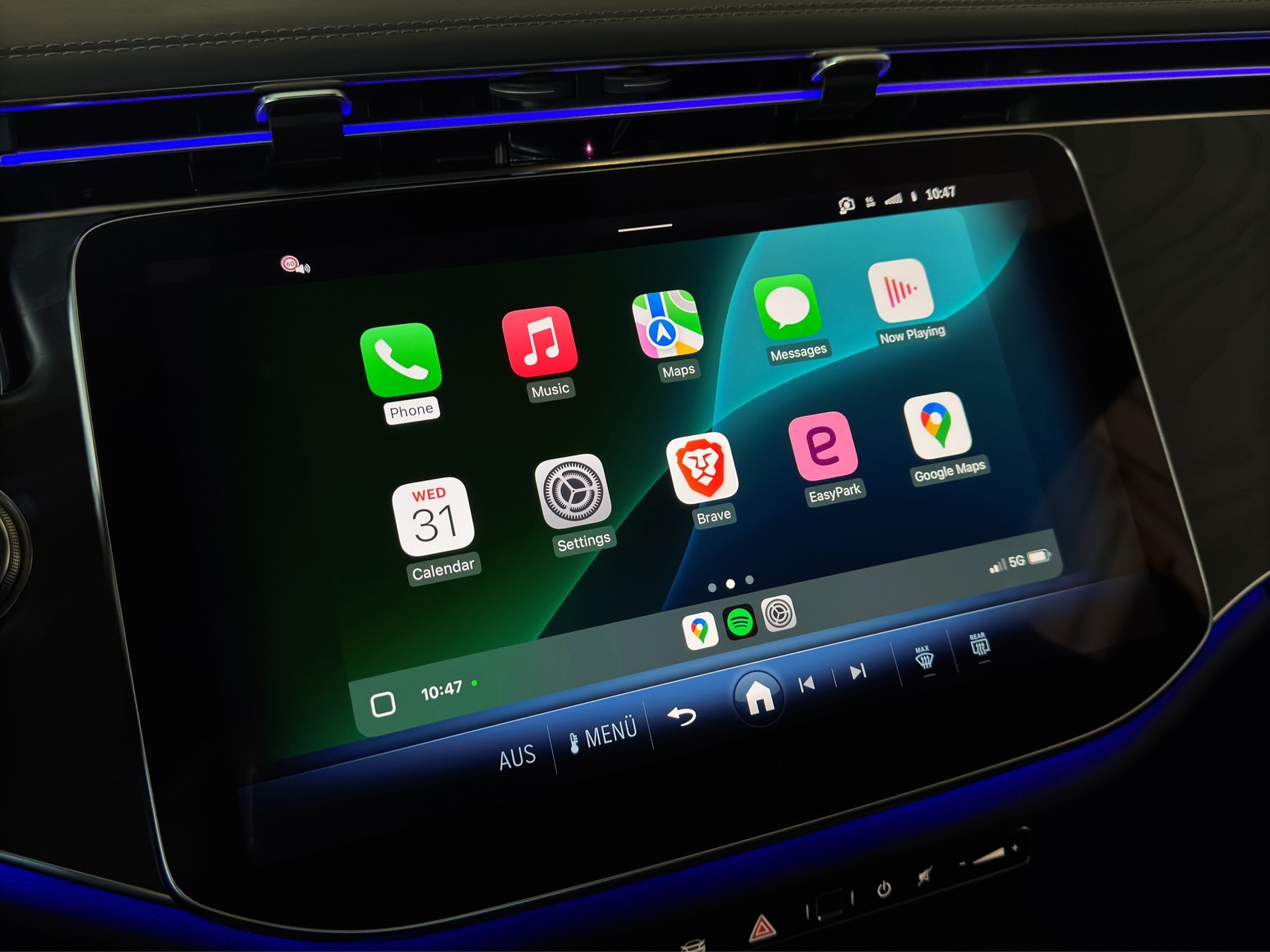 MERCEDES-BENZ E 200 9G-Tronic AMG Line "Night Star-Pano-360°-Luftfederung"-image-16