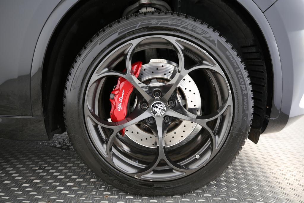 ALFA ROMEO Stelvio 2.9 V6 Biturbo Q4 Quadrifoglio-image-11