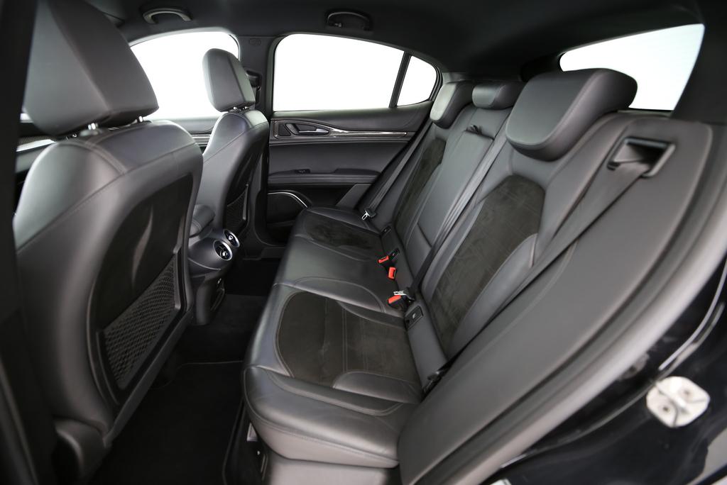 ALFA ROMEO Stelvio 2.9 V6 Biturbo Q4 Quadrifoglio-image-9