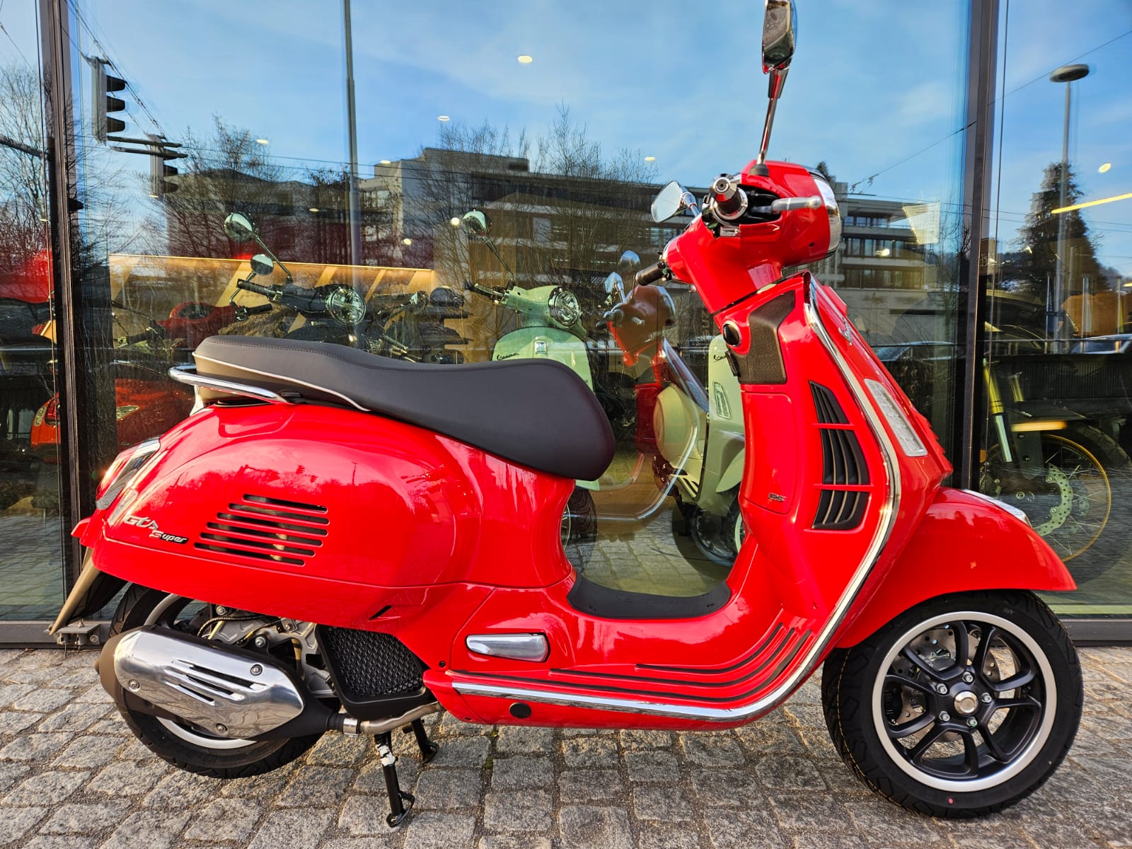 PIAGGIO Vespa GTS 310 Super RST E5+-showroom-element-1