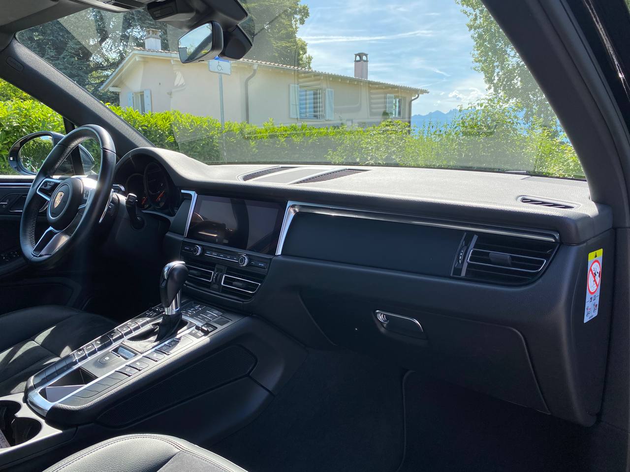 PORSCHE Macan PDK-image-14