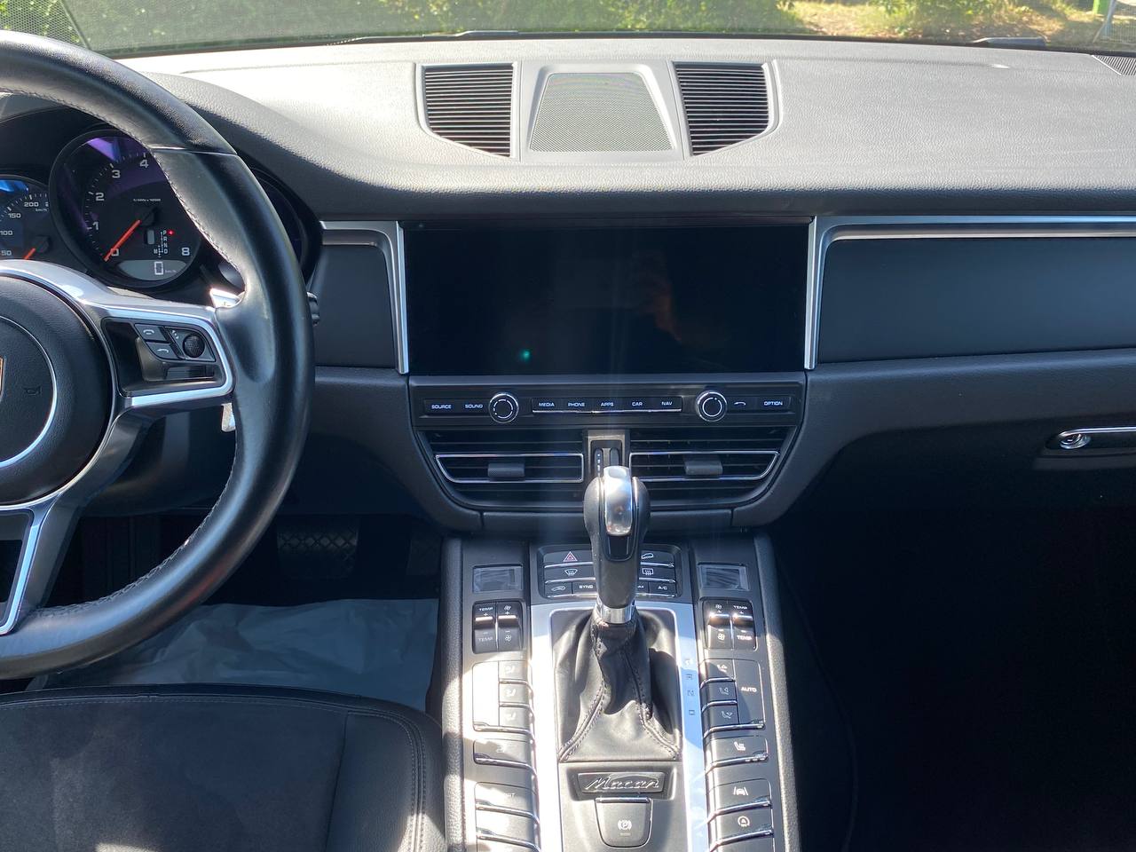 PORSCHE Macan PDK-image-22