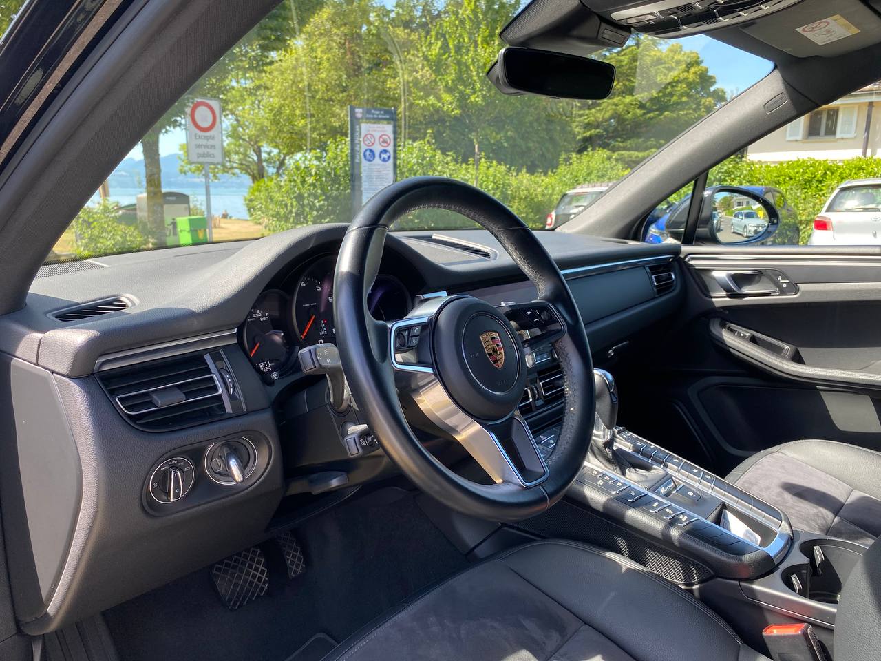 PORSCHE Macan PDK-image-12