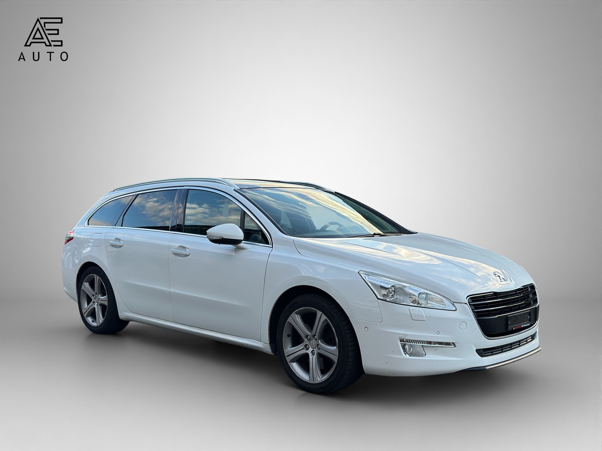 PEUGEOT 508 SW 2.2 HDI GT Automatic-image-0