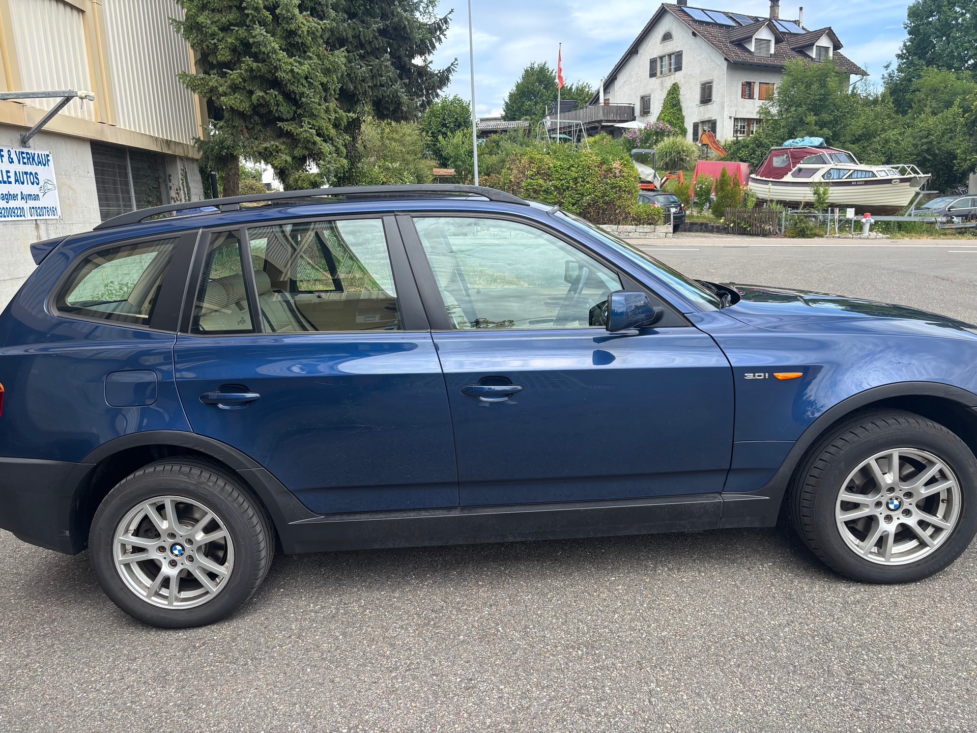 BMW X3 3.0i-image-6