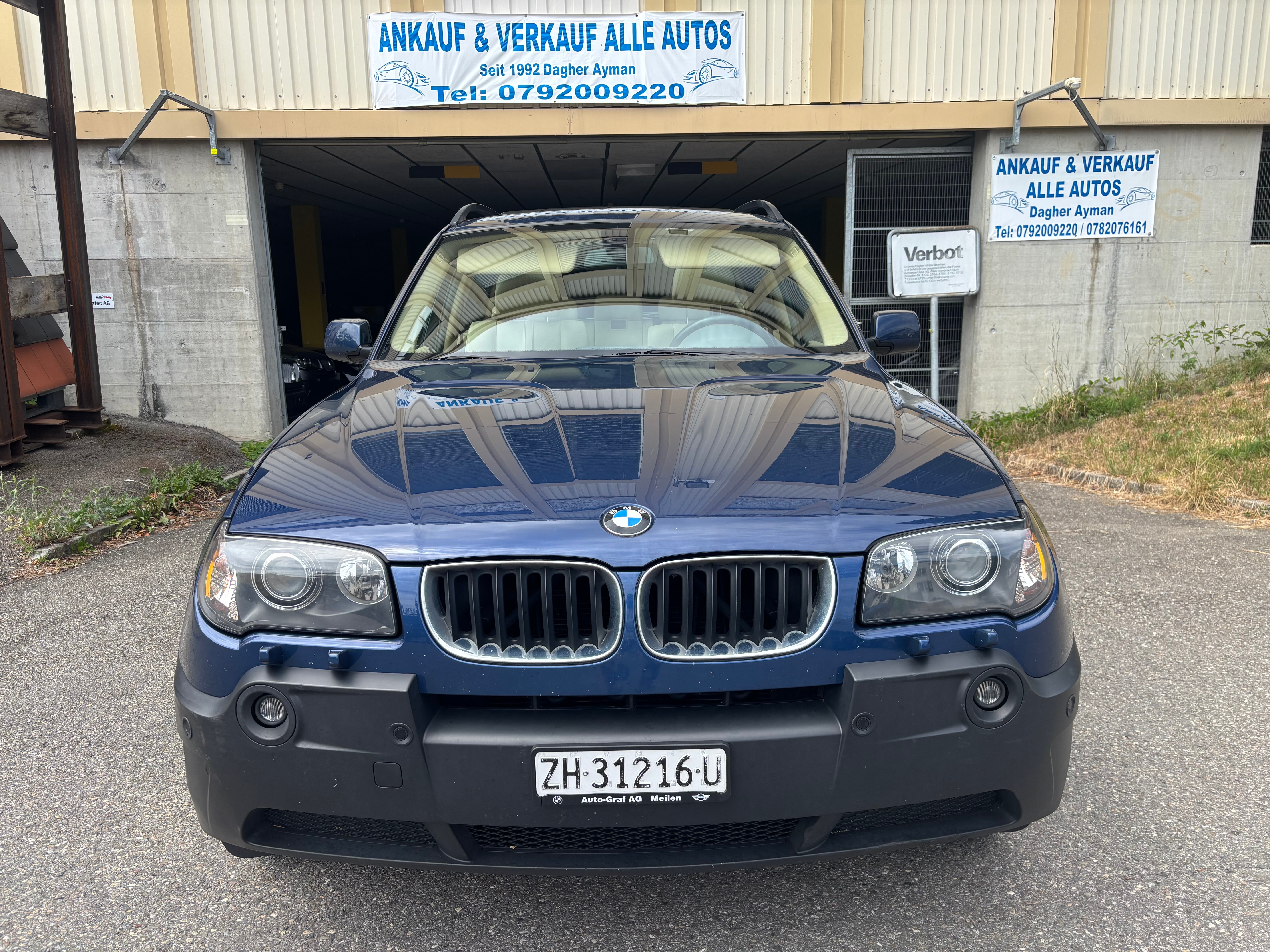 Car photo