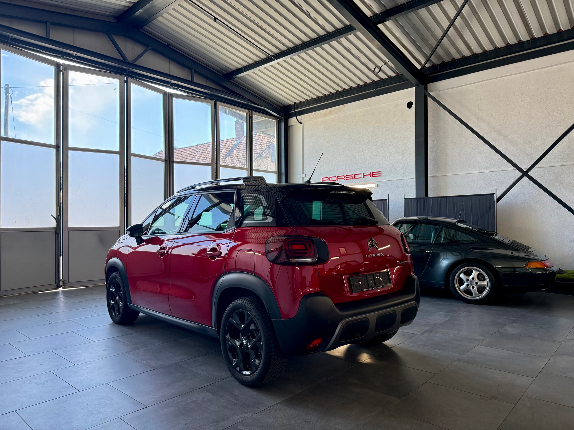 CITROEN C3 Aircross 1.2i PureTech Max EAT6-image-1