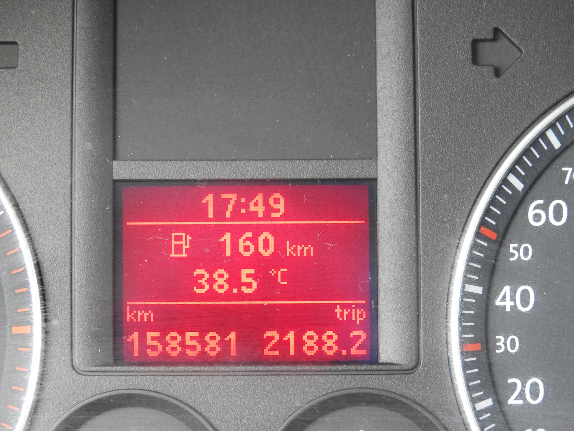 VW Golf 2.0 TDI GT Sport 4Motion-image-23
