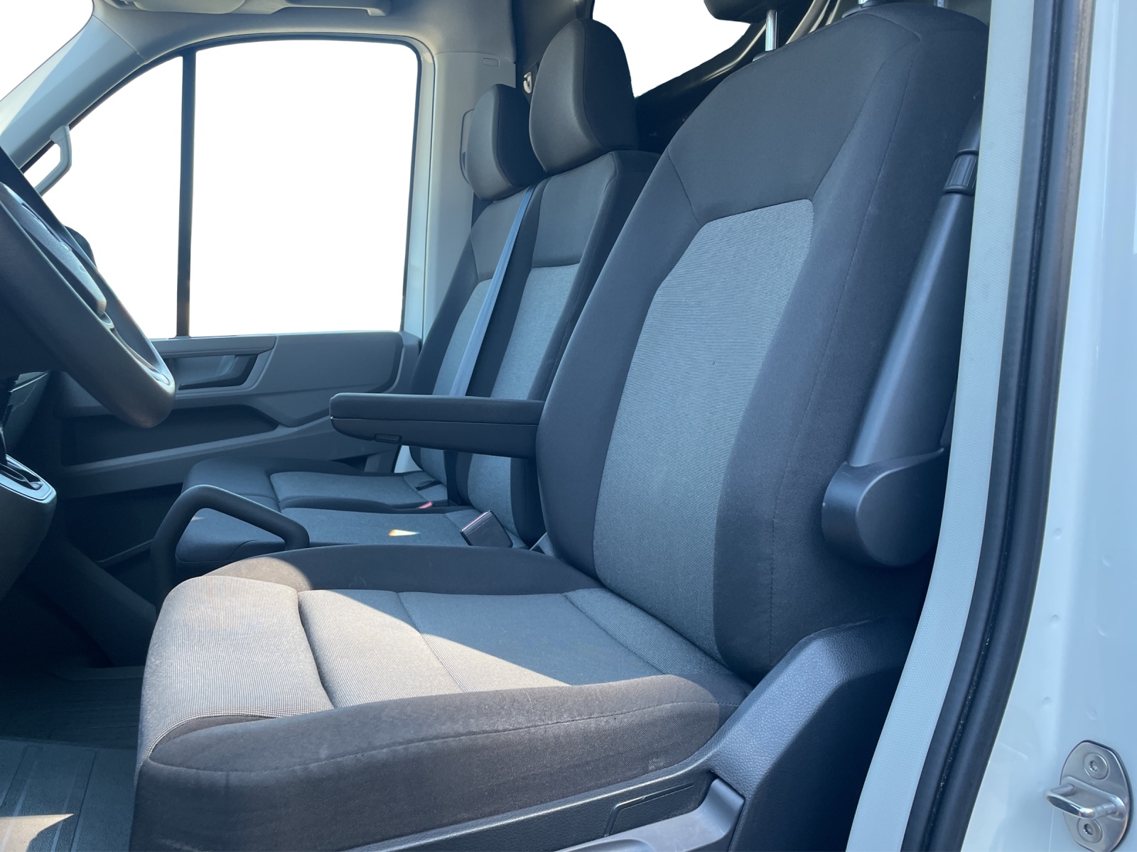 VW Crafter 35 2.0 TDI Entry L3 A-image-10