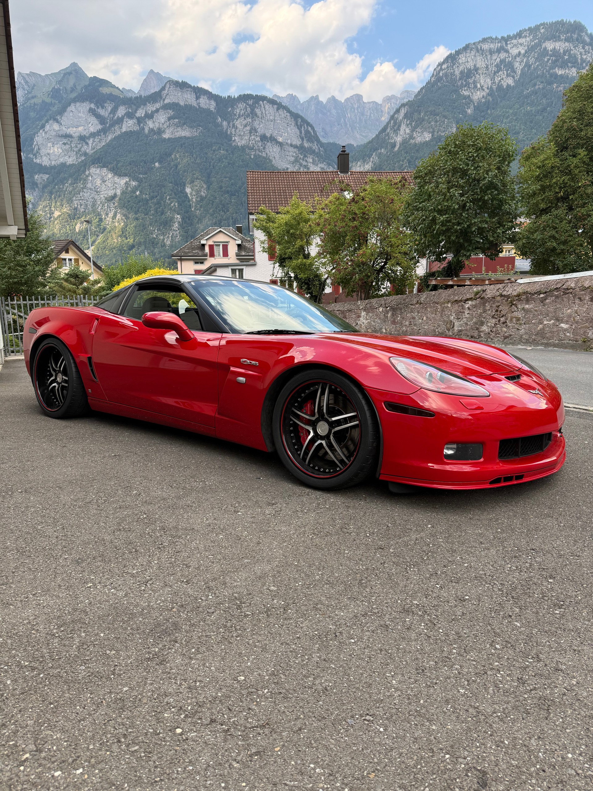CHEVROLET Z06-image-1