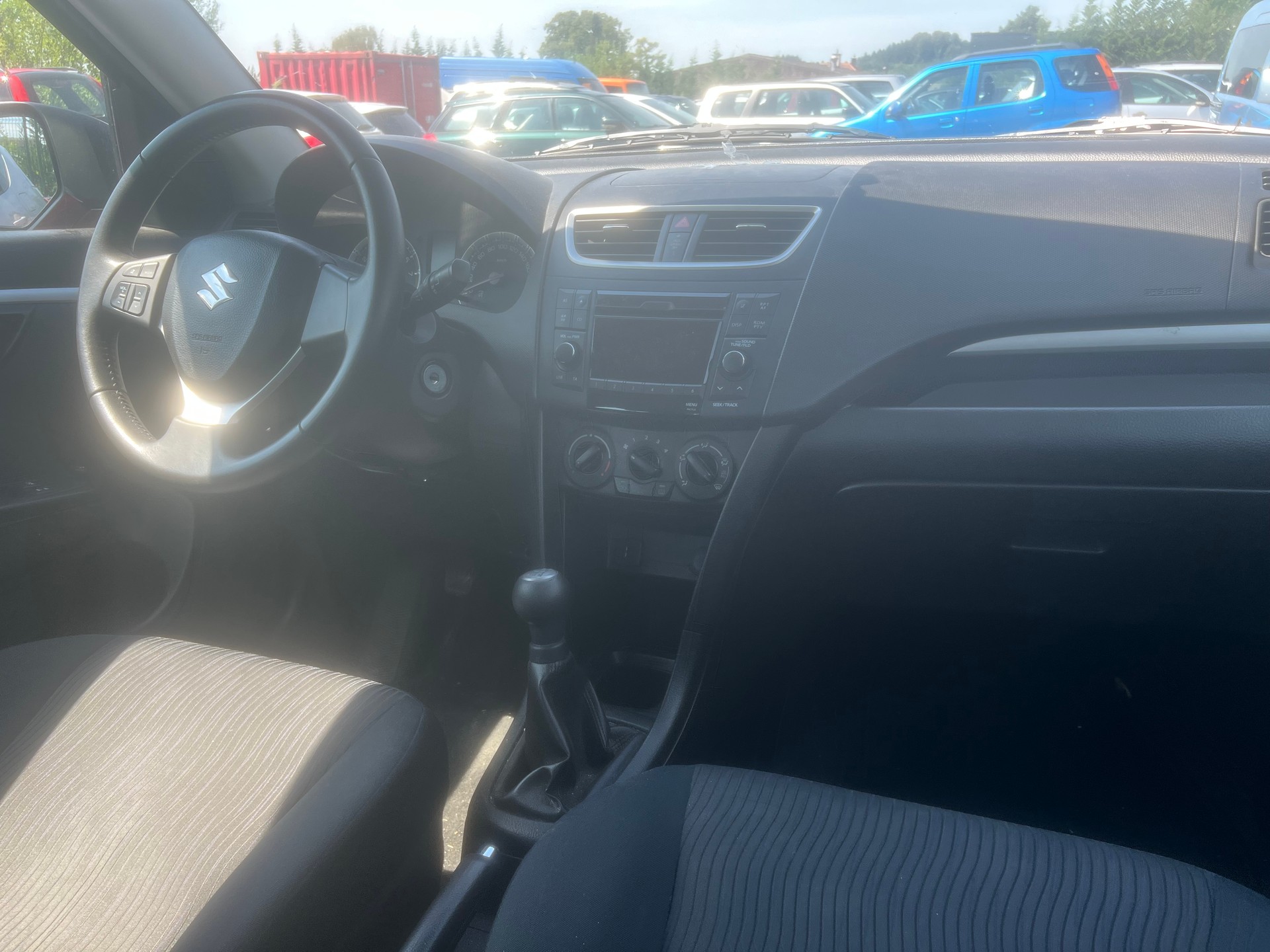 SUZUKI Swift 1.2i 16V GL Top 4x4-image-5