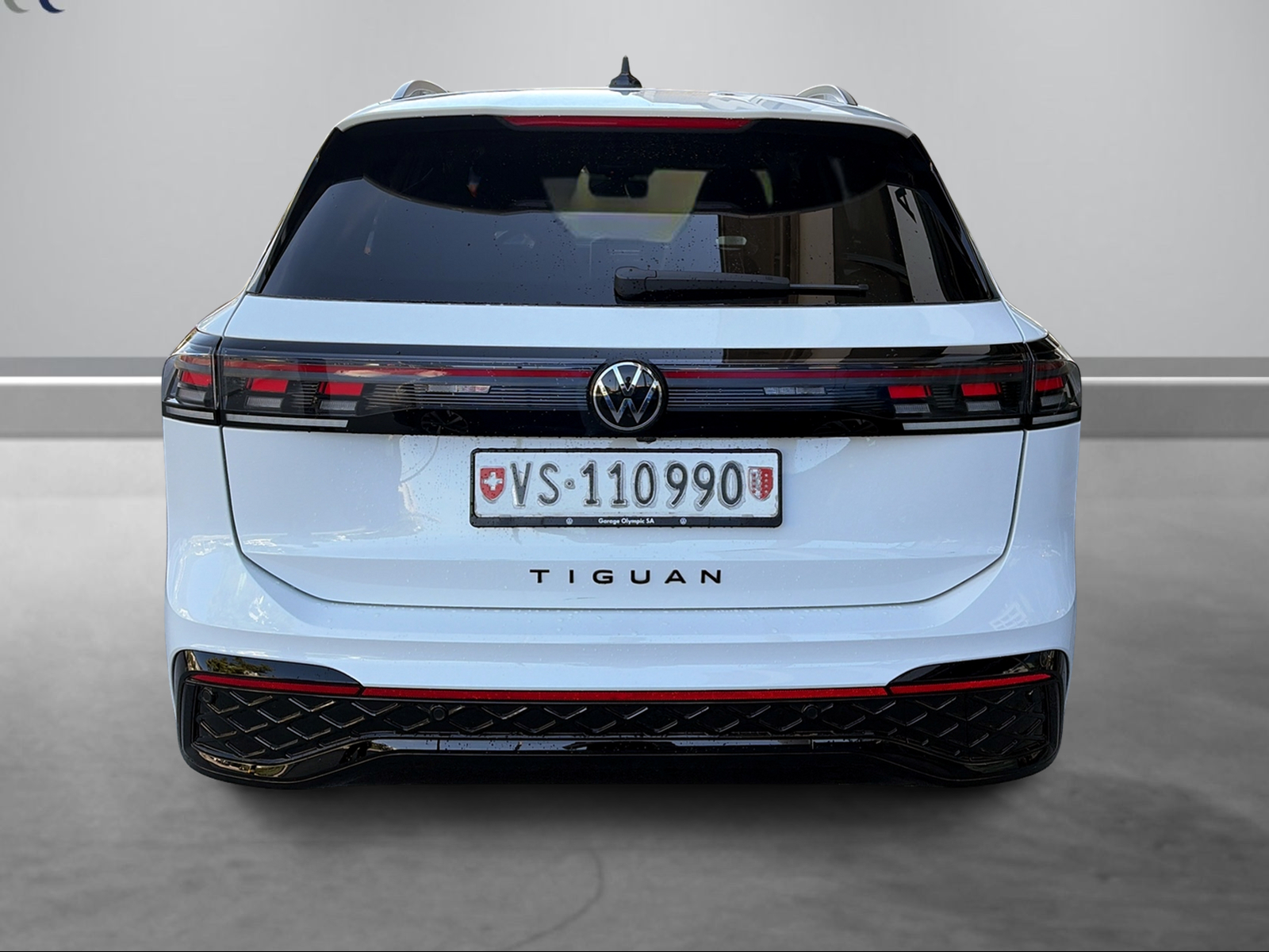 VW Tiguan 2.0 TDI SCR R-Line 4Motion DSG-image-3
