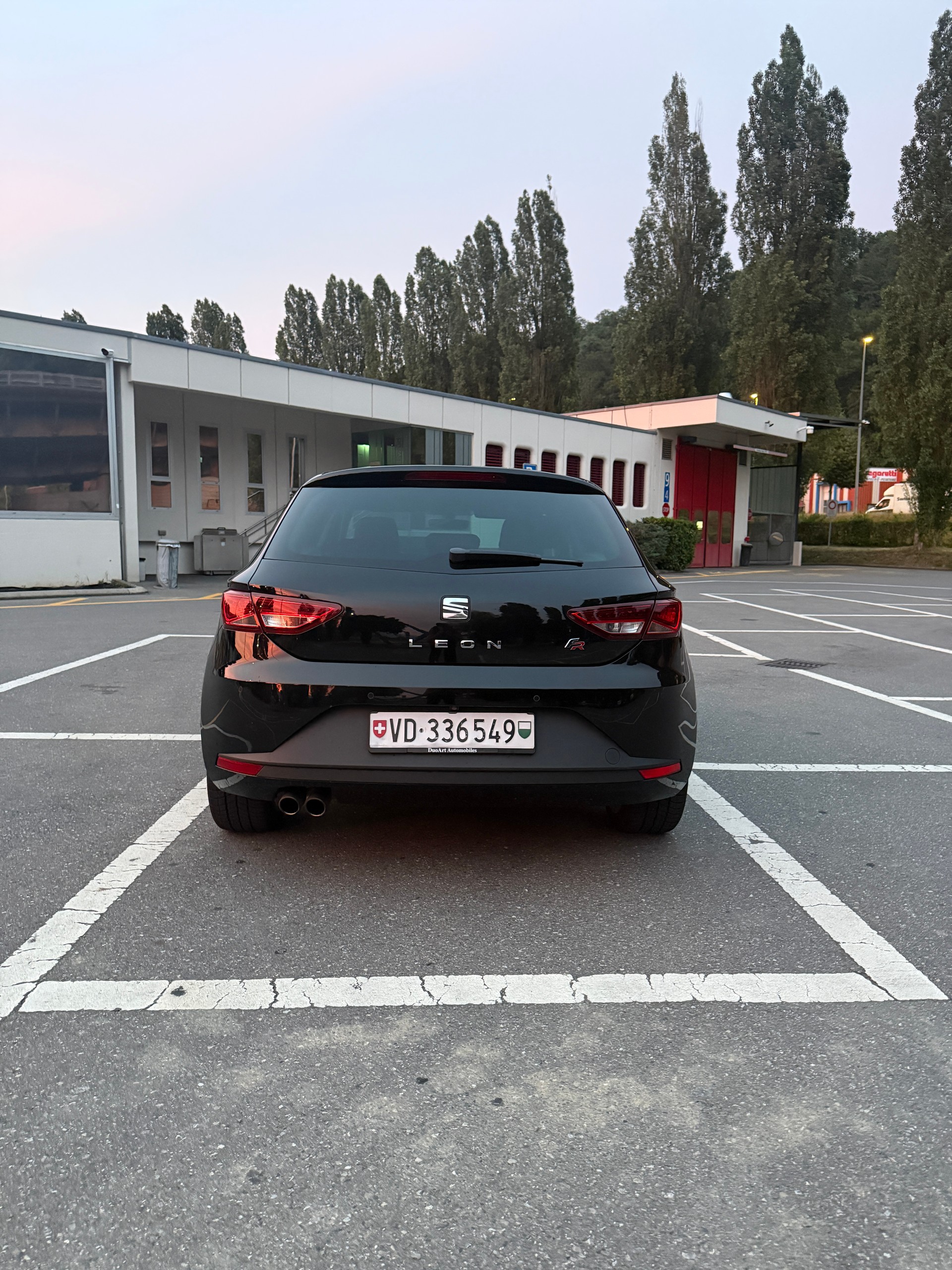 SEAT 1.4 TSI 150 ACT Swiss FR-image-1