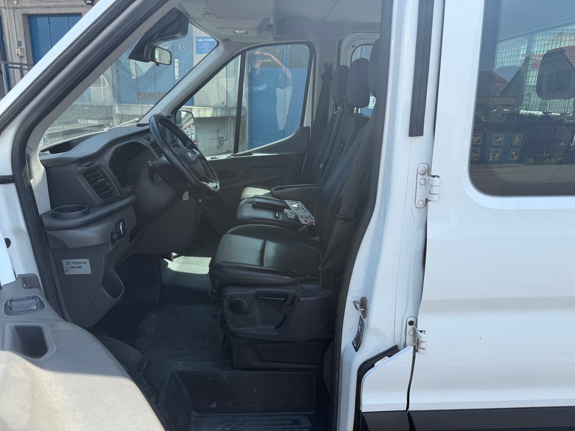 FORD Transit 350 L3 Trend 2.0 TDCi 170 RWD HEV-image-8