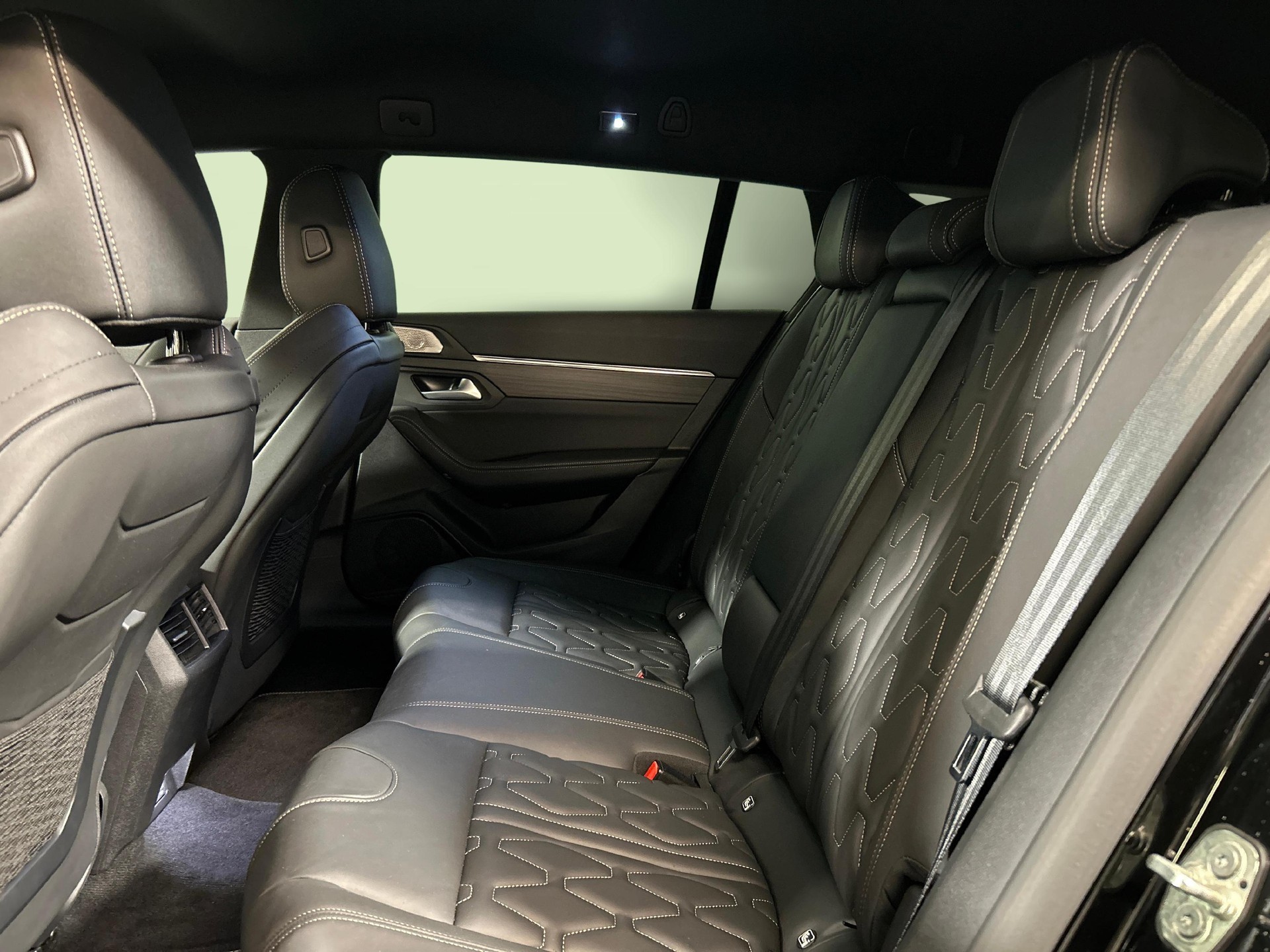 PEUGEOT 508 SW 1.5 BlueHDi GT-image-3