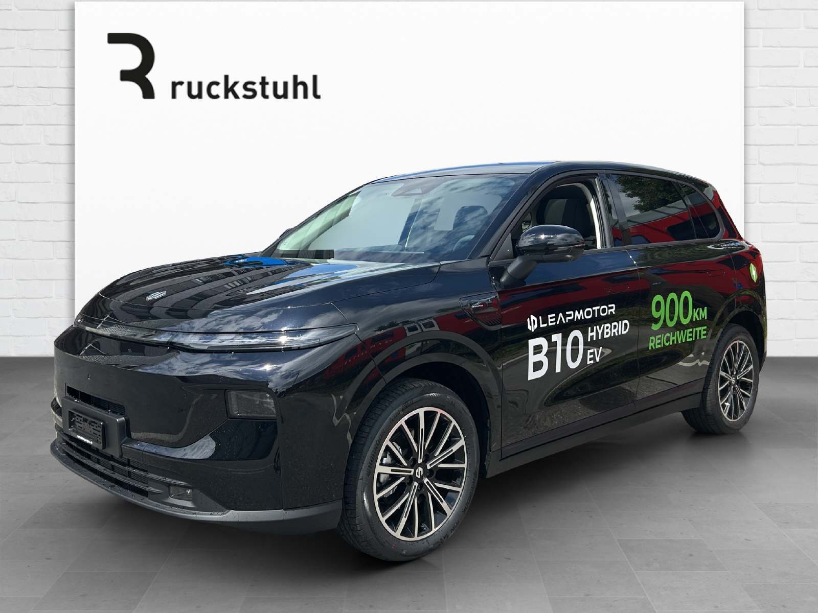 LEAPMOTOR B10 1.5 Hybrid EV-showroom-element-1