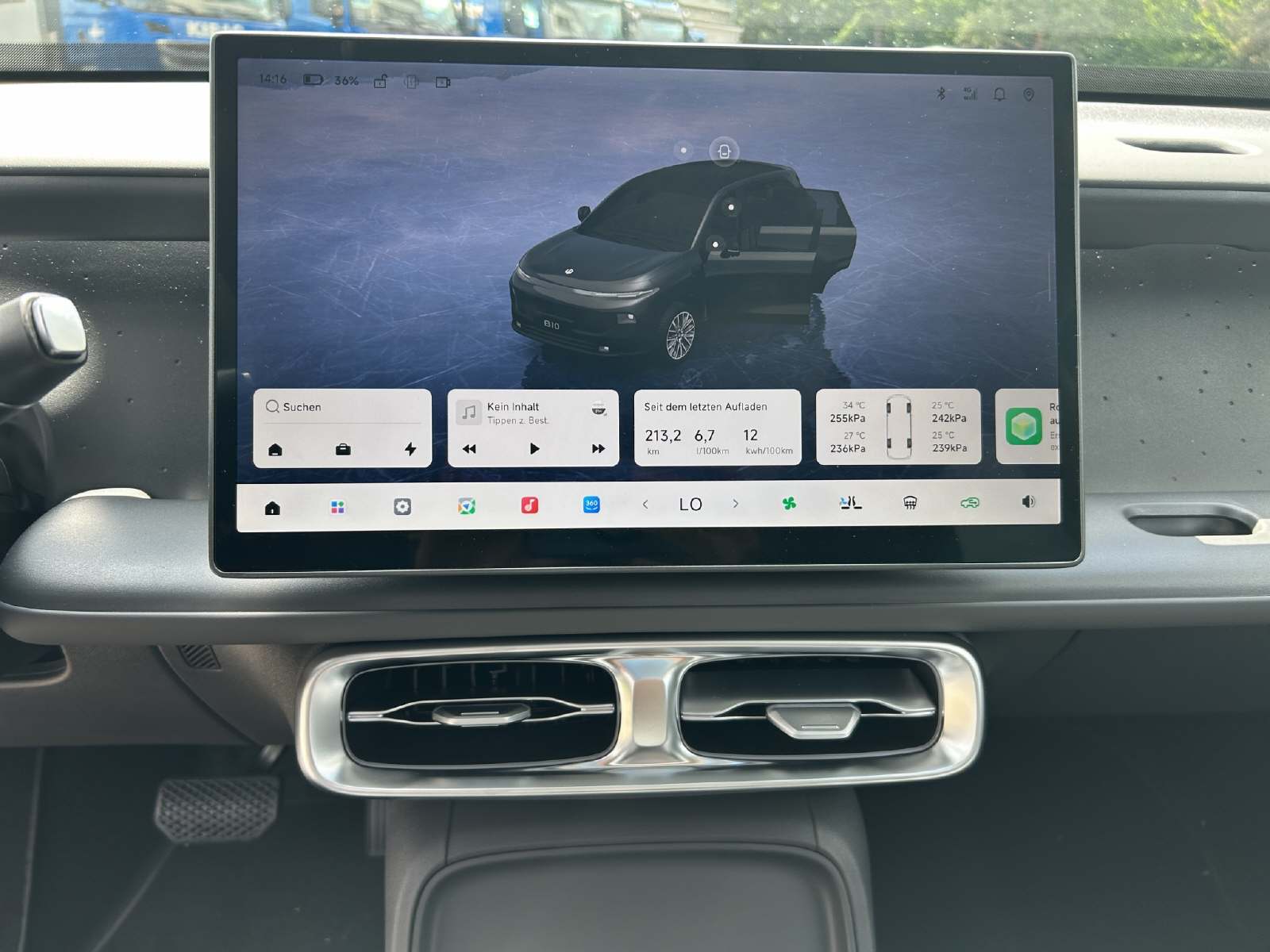 LEAPMOTOR B10 1.5 Hybrid EV-image-8