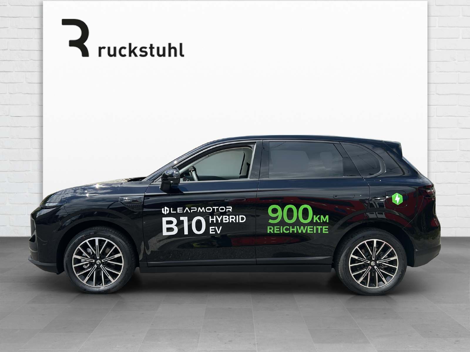 LEAPMOTOR B10 1.5 Hybrid EV-showroom-element-2