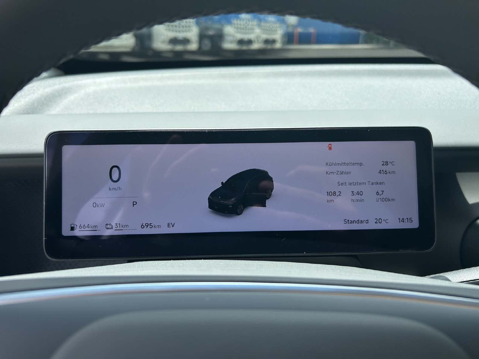 LEAPMOTOR B10 1.5 Hybrid EV-image-9