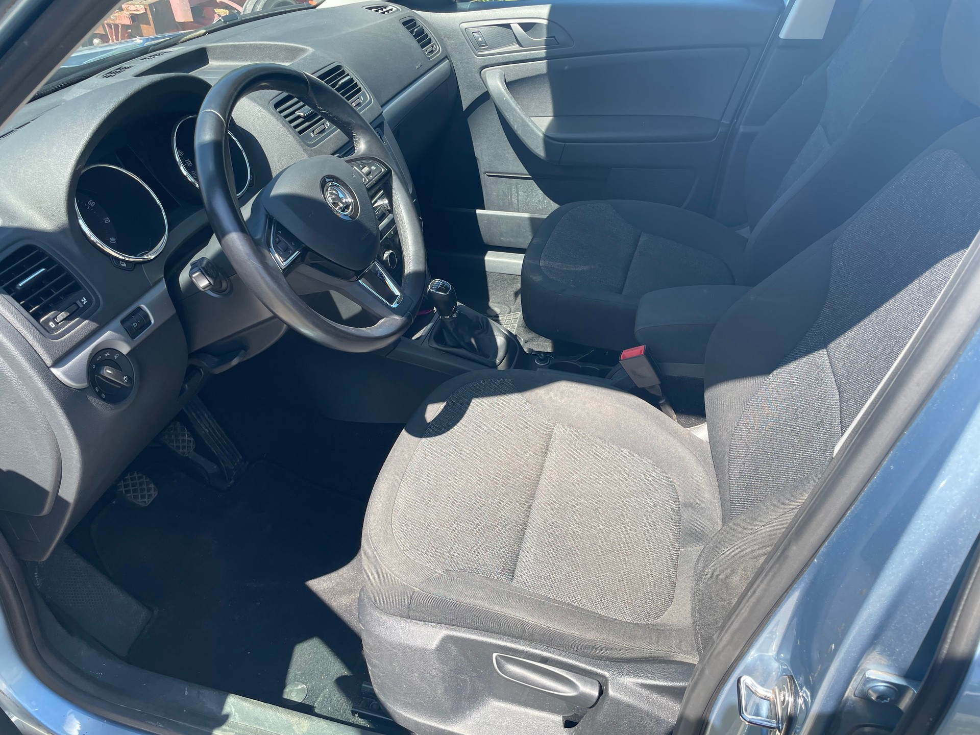 SKODA Yeti 1.2 TSI Elegance-image-4