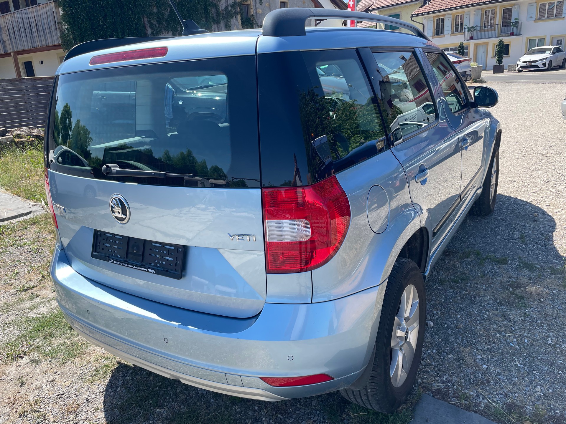 SKODA Yeti 1.2 TSI Elegance-image-2