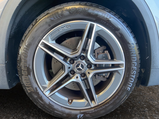 MERCEDES-BENZ GLA 250 AMG Line-image-7