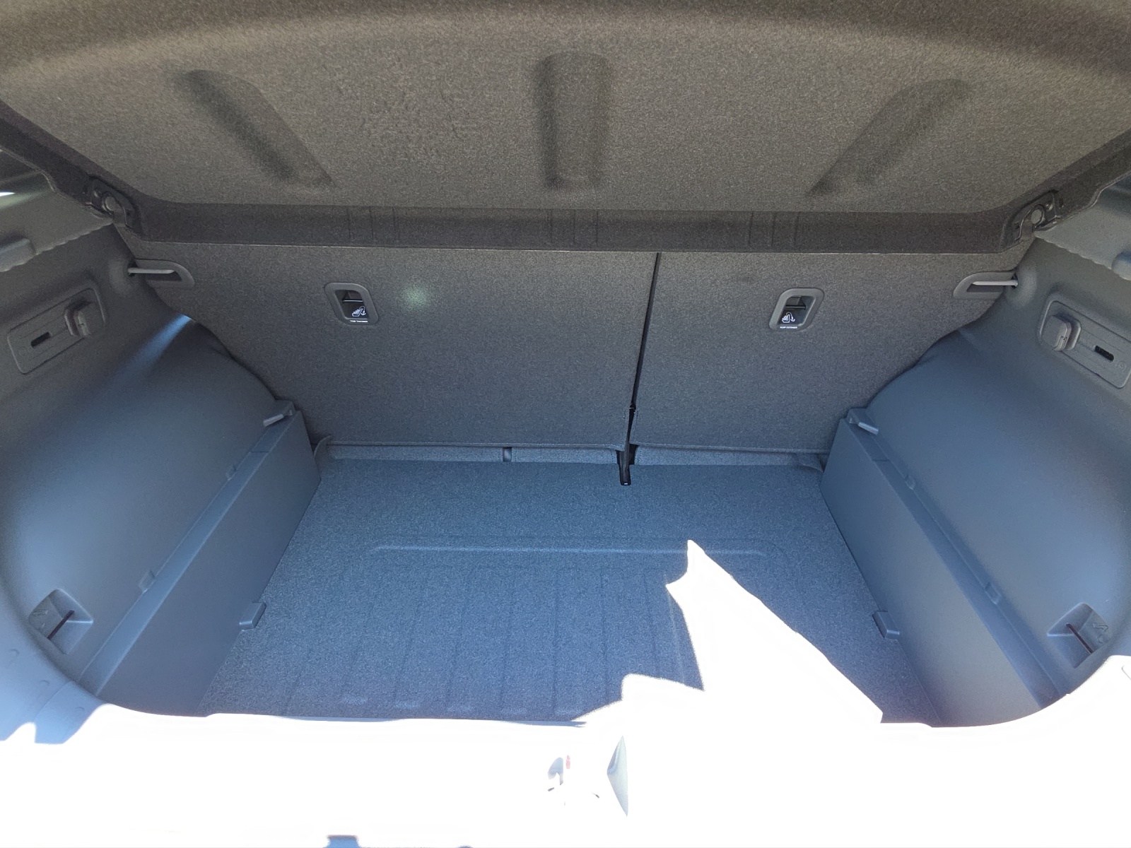 KIA EV2 61 kWh Air-image-11