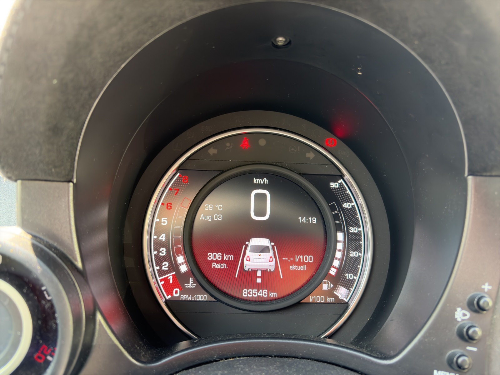 FIAT 595 Abarth 1.4 T-Jet 180 Competizione-image-11