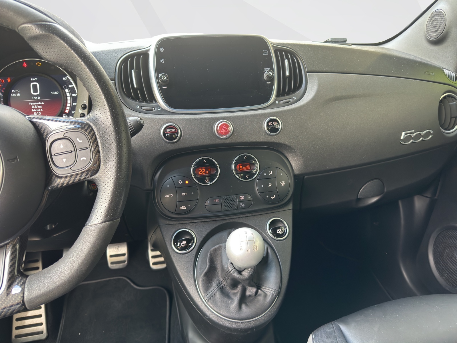 FIAT 595 Abarth 1.4 T-Jet 180 Competizione-image-12