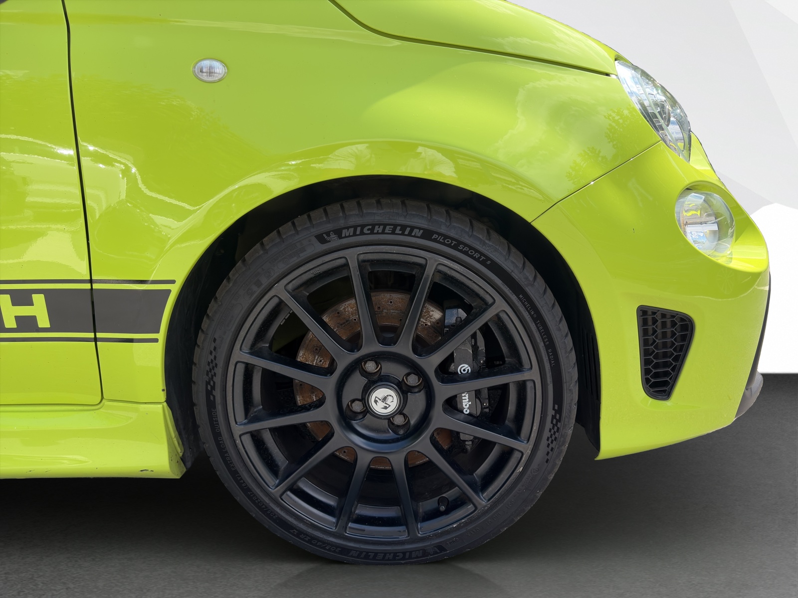 FIAT 595 Abarth 1.4 T-Jet 180 Competizione-image-19