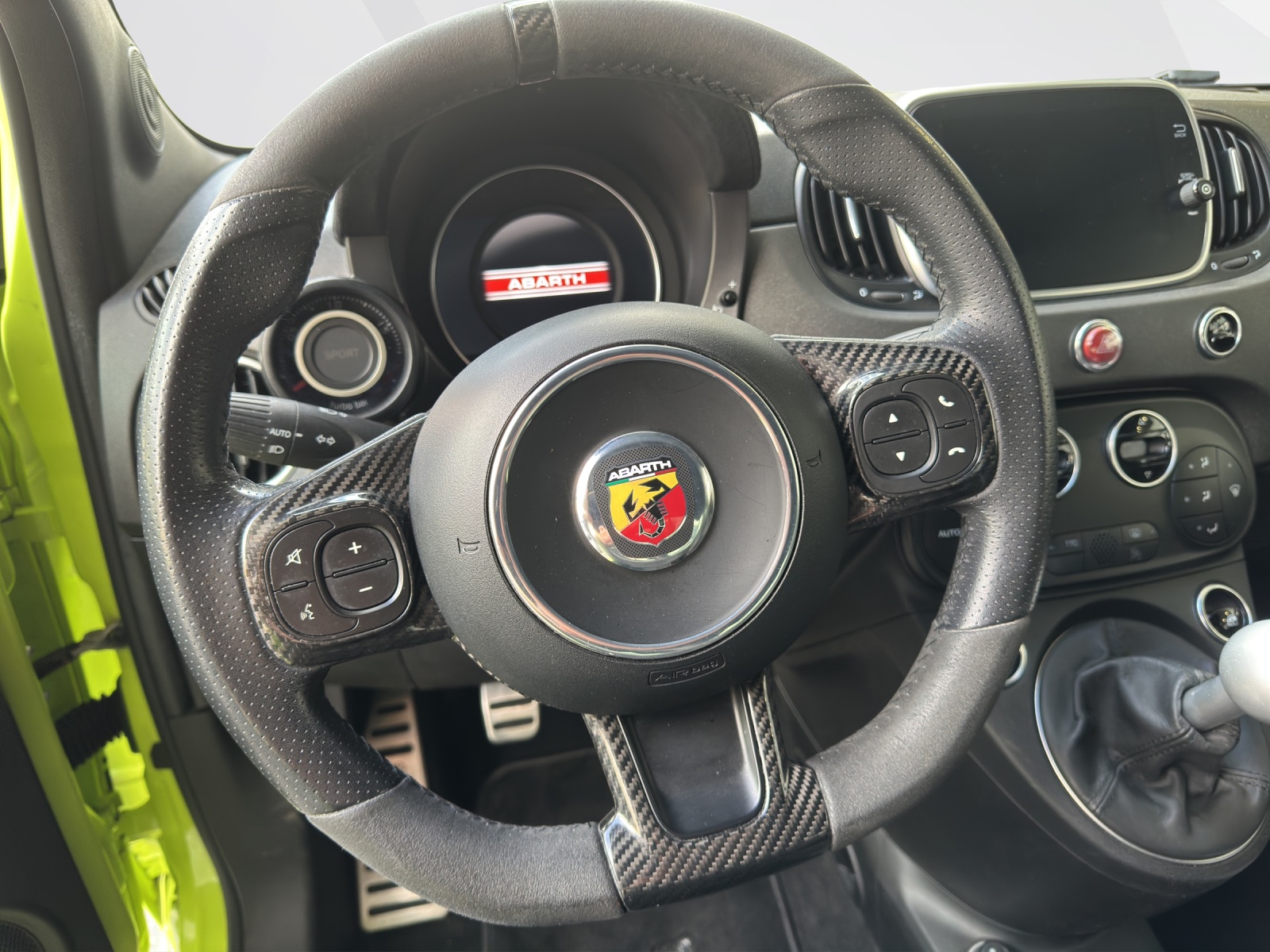 FIAT 595 Abarth 1.4 T-Jet 180 Competizione-image-10
