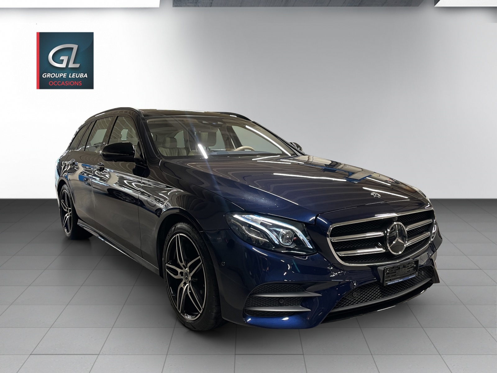 MERCEDES-BENZ E 400 Avantgarde 7G-Tronic-image-0