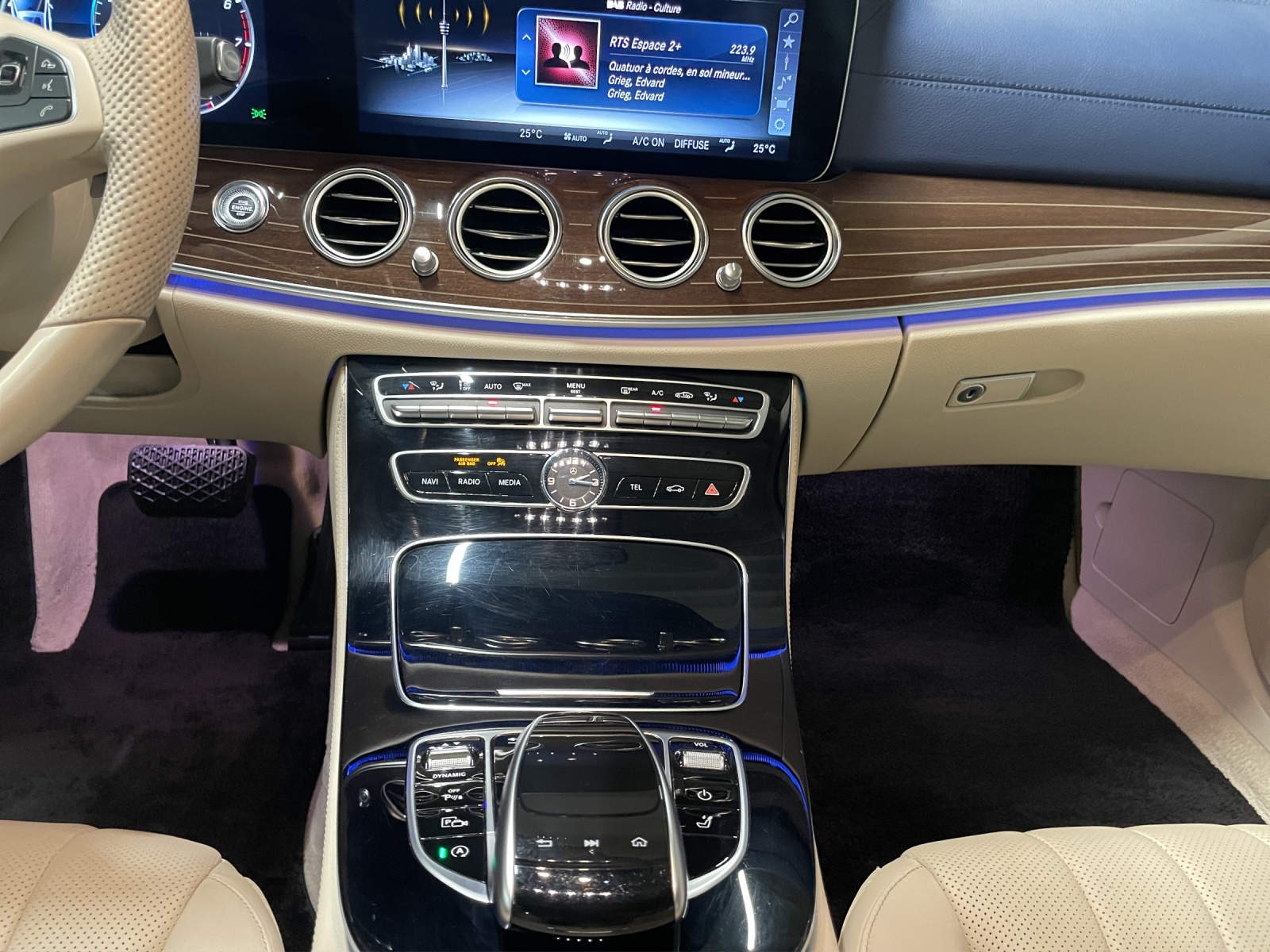 Image MERCEDES-BENZ E-400 E 400 Avantgarde 7G-Tronic