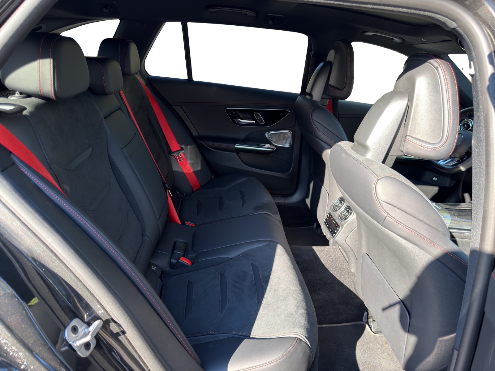 MERCEDES-BENZ C 43 AMG T 4 Matic-image-13