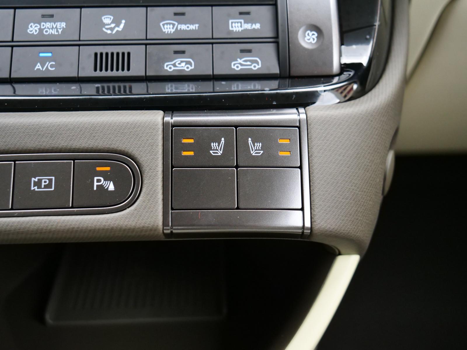 HYUNDAI Inster 49 kWh Electric Vertex-image-25