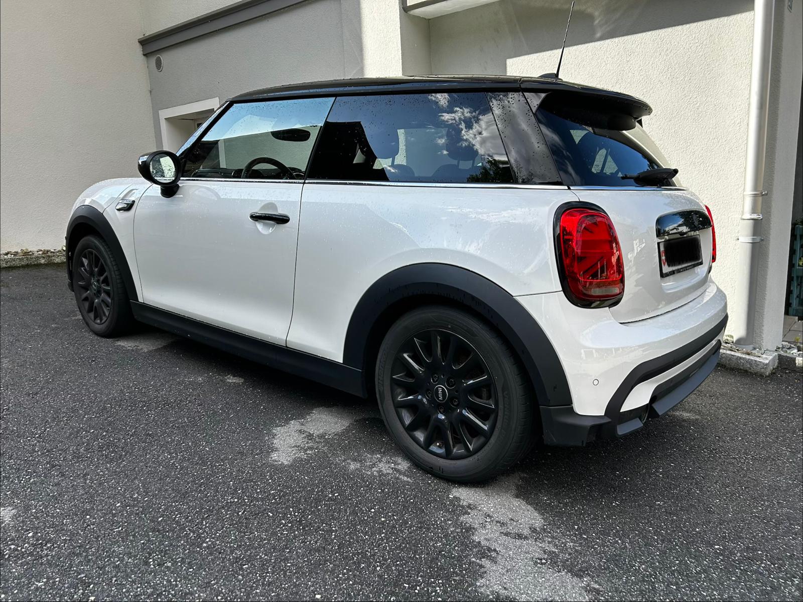 MINI Cooper Camden Ed. DKG-image-3
