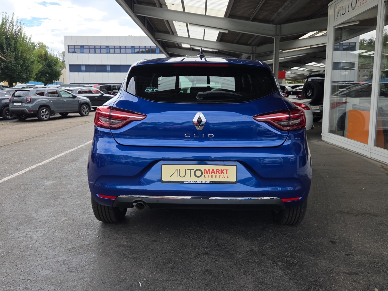 RENAULT Clio 1.3 Intens EDC-image-13