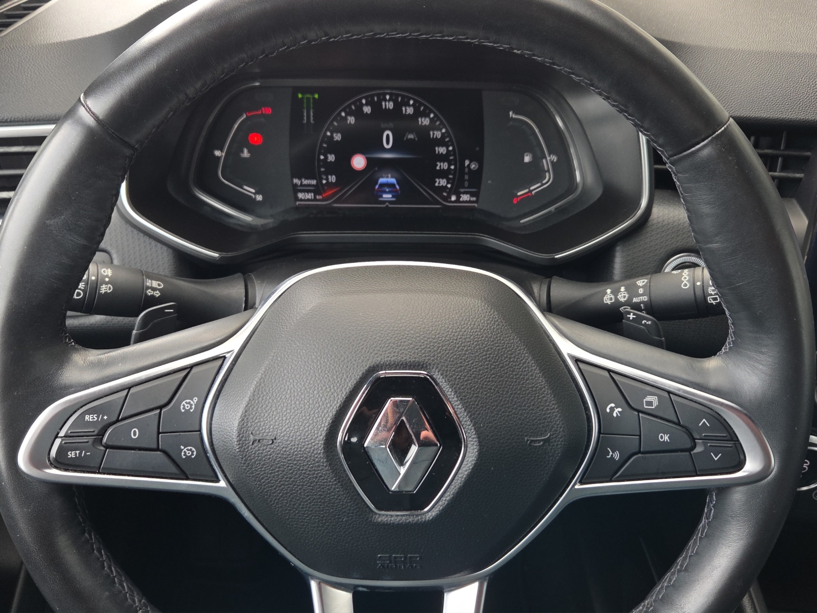 RENAULT Clio 1.3 Intens EDC-image-6