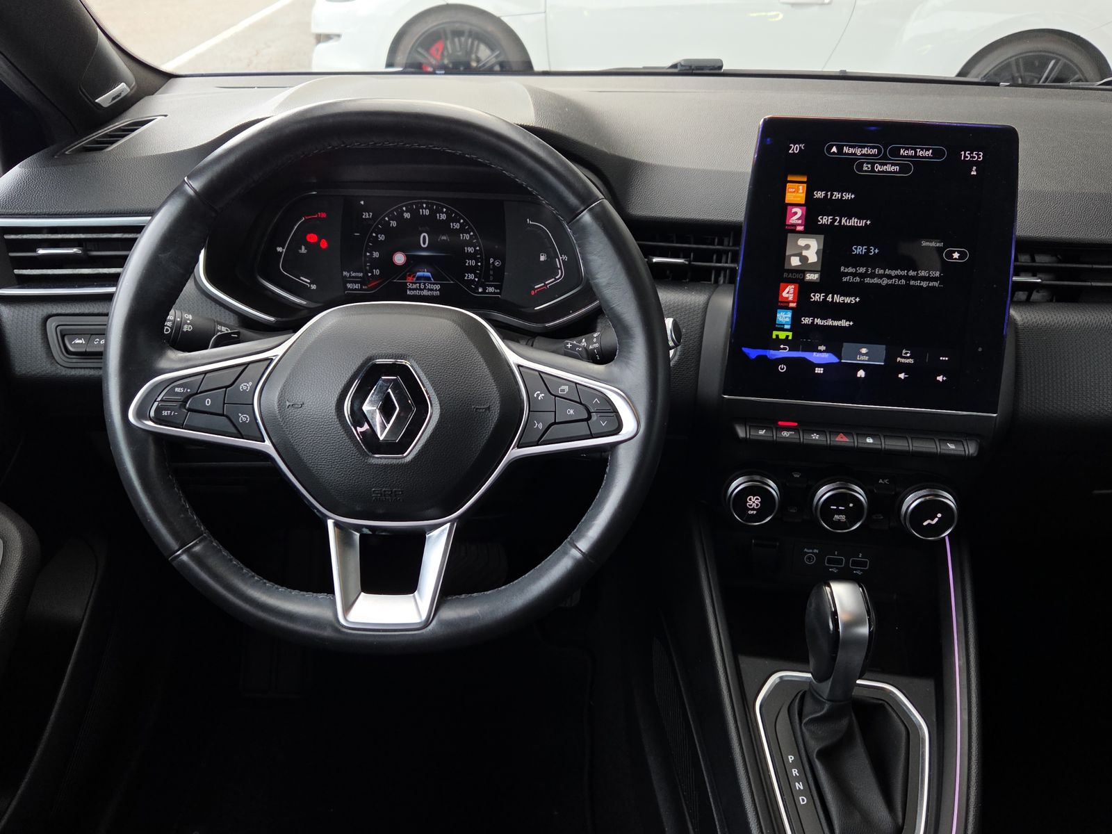RENAULT Clio 1.3 Intens EDC-image-9