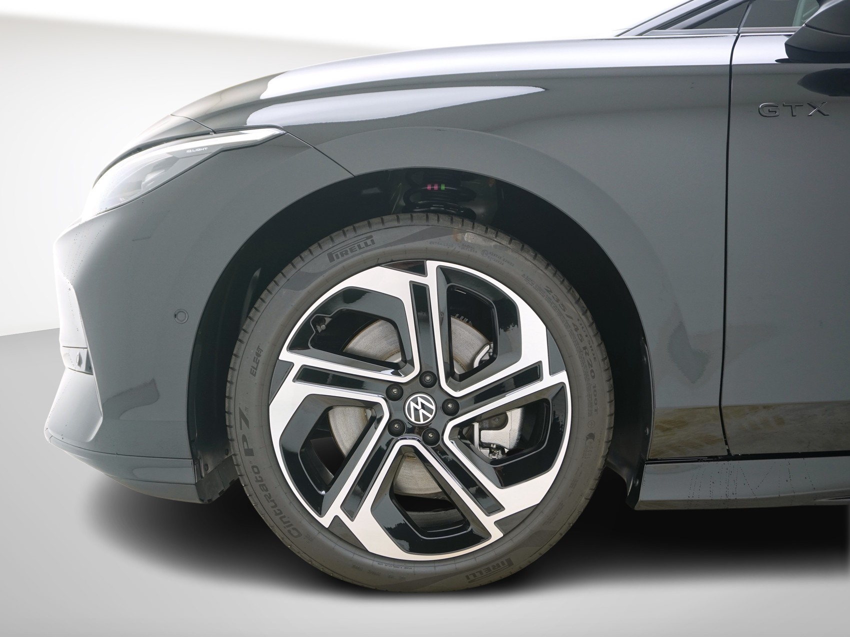 VW ID.7 Tourer 86 kWh GTX 4MOTION-image-9