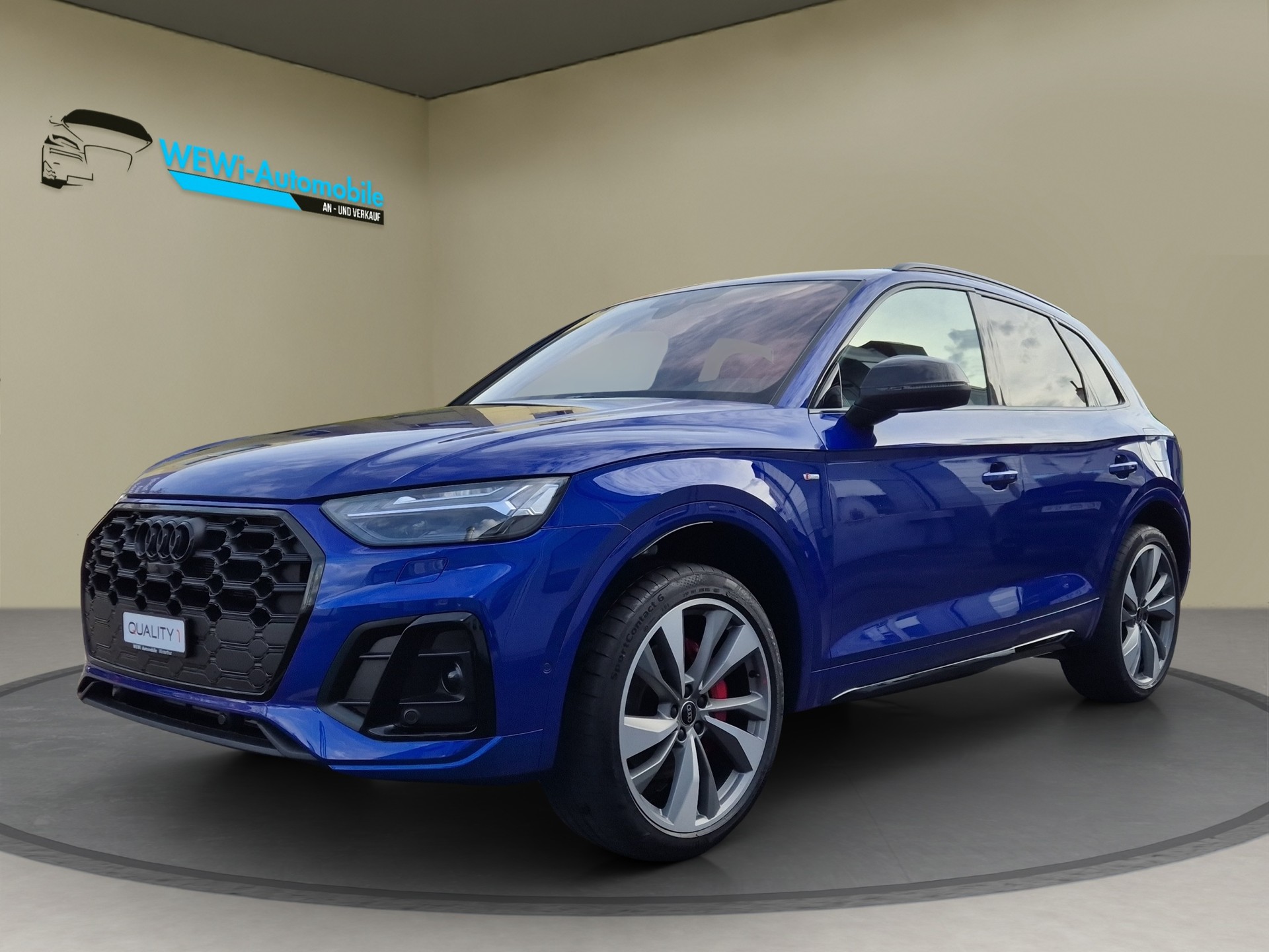 AUDI Q5 55 TFSI e PHEV S line quattro S-tronic-image-0