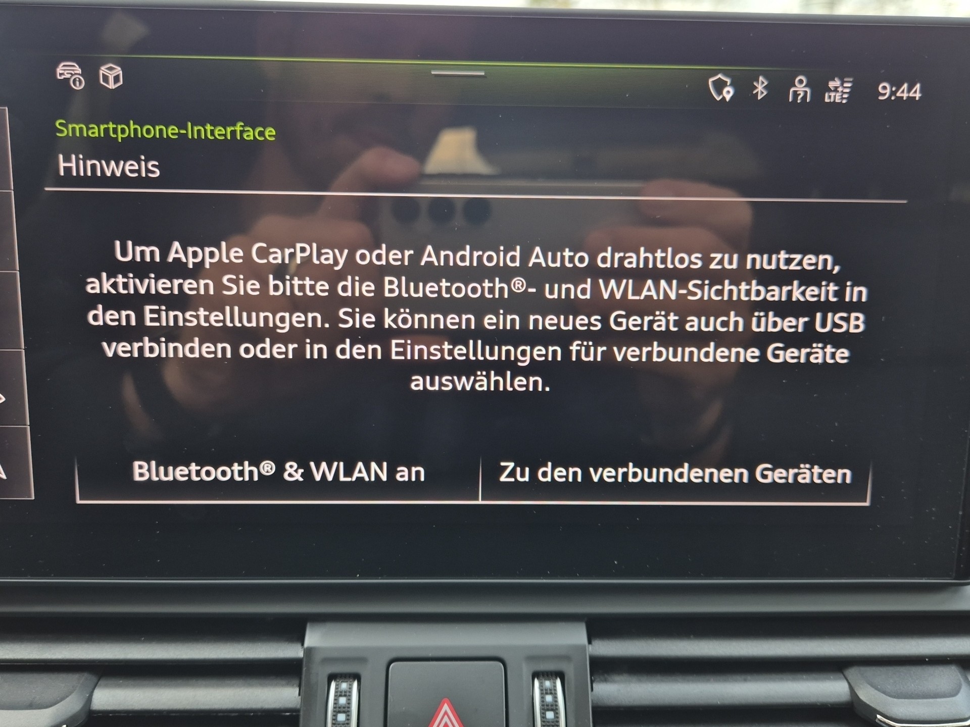AUDI Q5 55 TFSI e PHEV S line quattro S-tronic-image-19