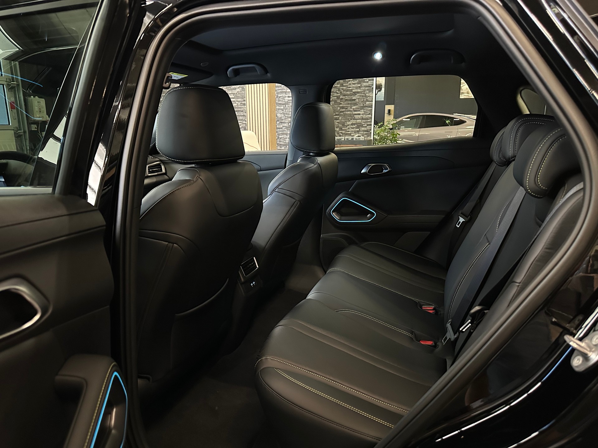 BYD Atto 2 DM-i Boost-image-11