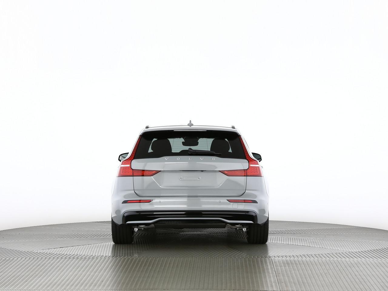 VOLVO V60 2.0 T6 TE Ultra Dark eAWD-image-2