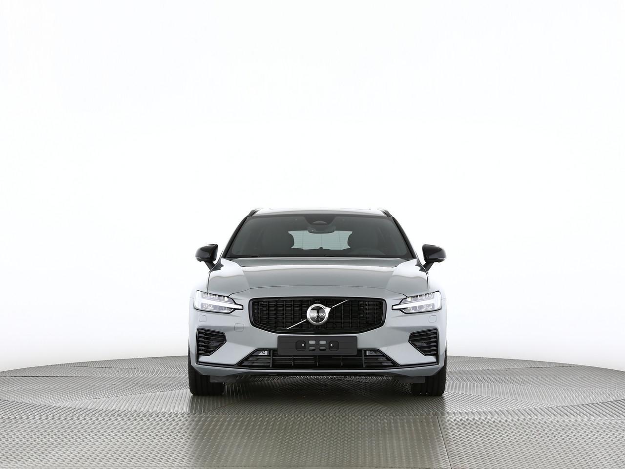 VOLVO V60 2.0 T6 TE Ultra Dark eAWD-image-4