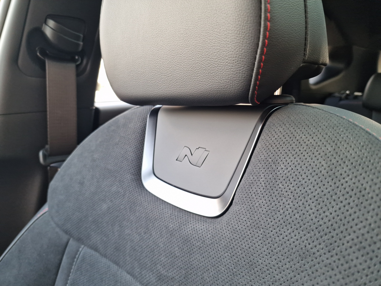 HYUNDAI Tucson 1.6 T-GDI N-Line 4x4 180PS Panorama-image-12