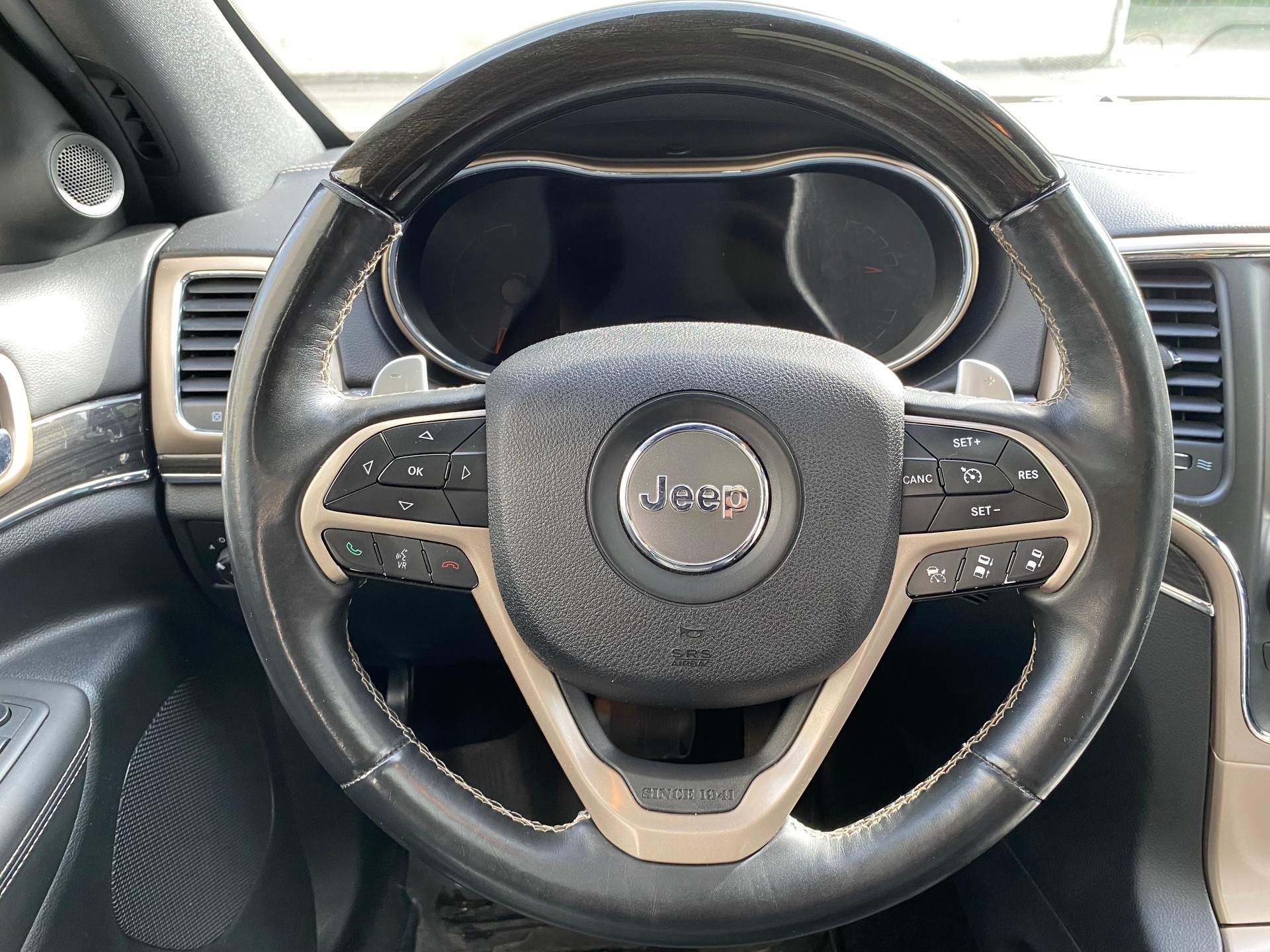 JEEP 3.0 CRD 250 Overland-image-5