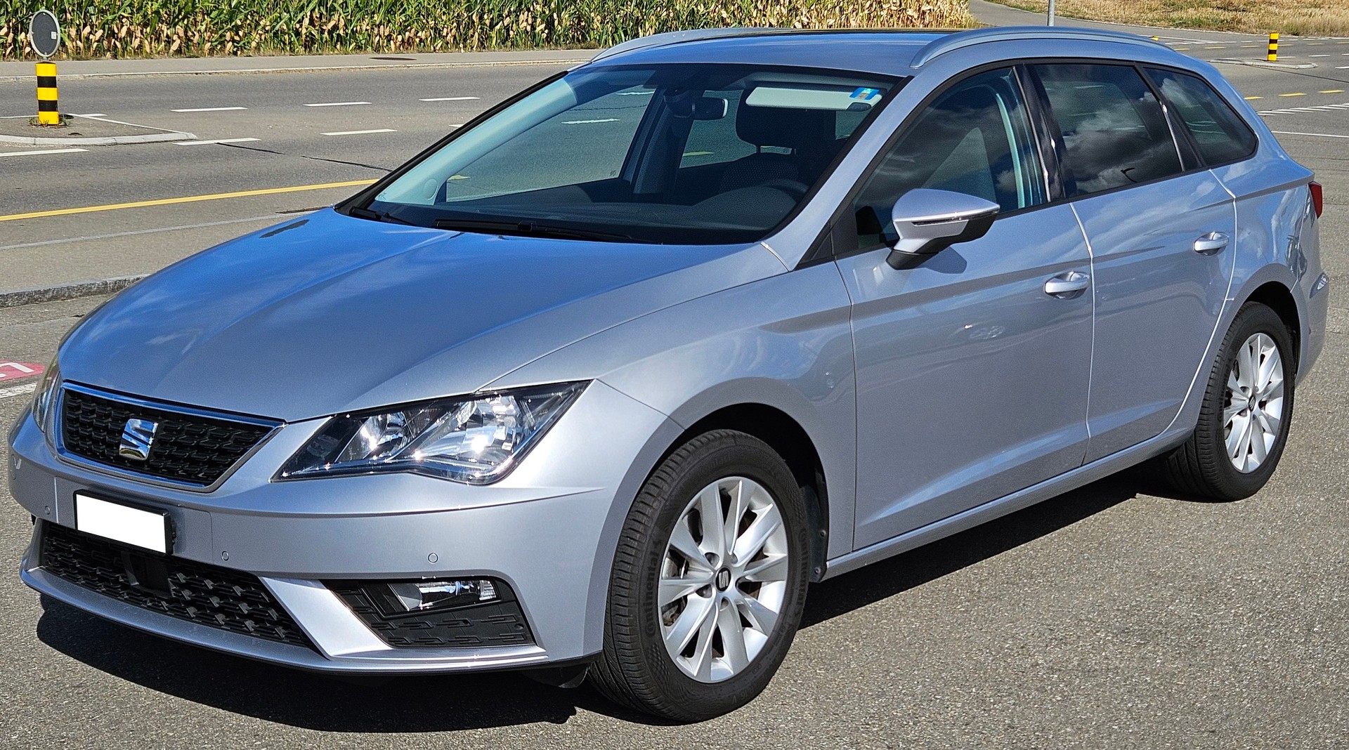 SEAT LEON ST 1.6 TDi DSG Style-image-0