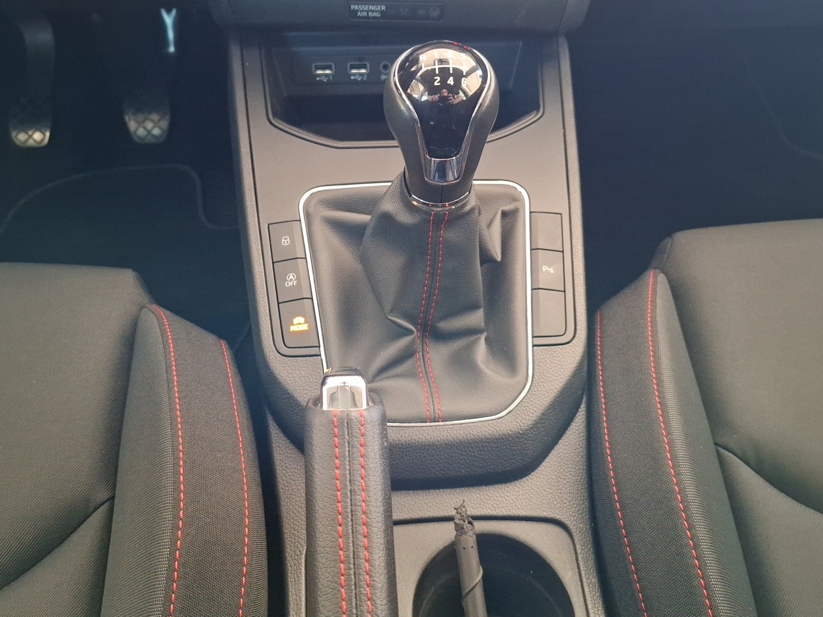 SEAT Ibiza 1.5 TSI EVO Swiss FR // 8-fach Aluminiumbereift-image-12